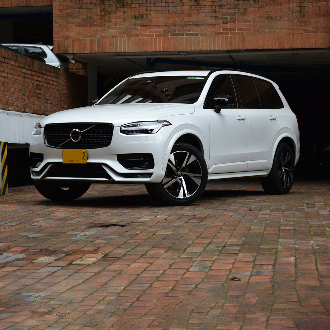 Volvo XC 90 T6 4WD R-Design 2021 (35,000Km)