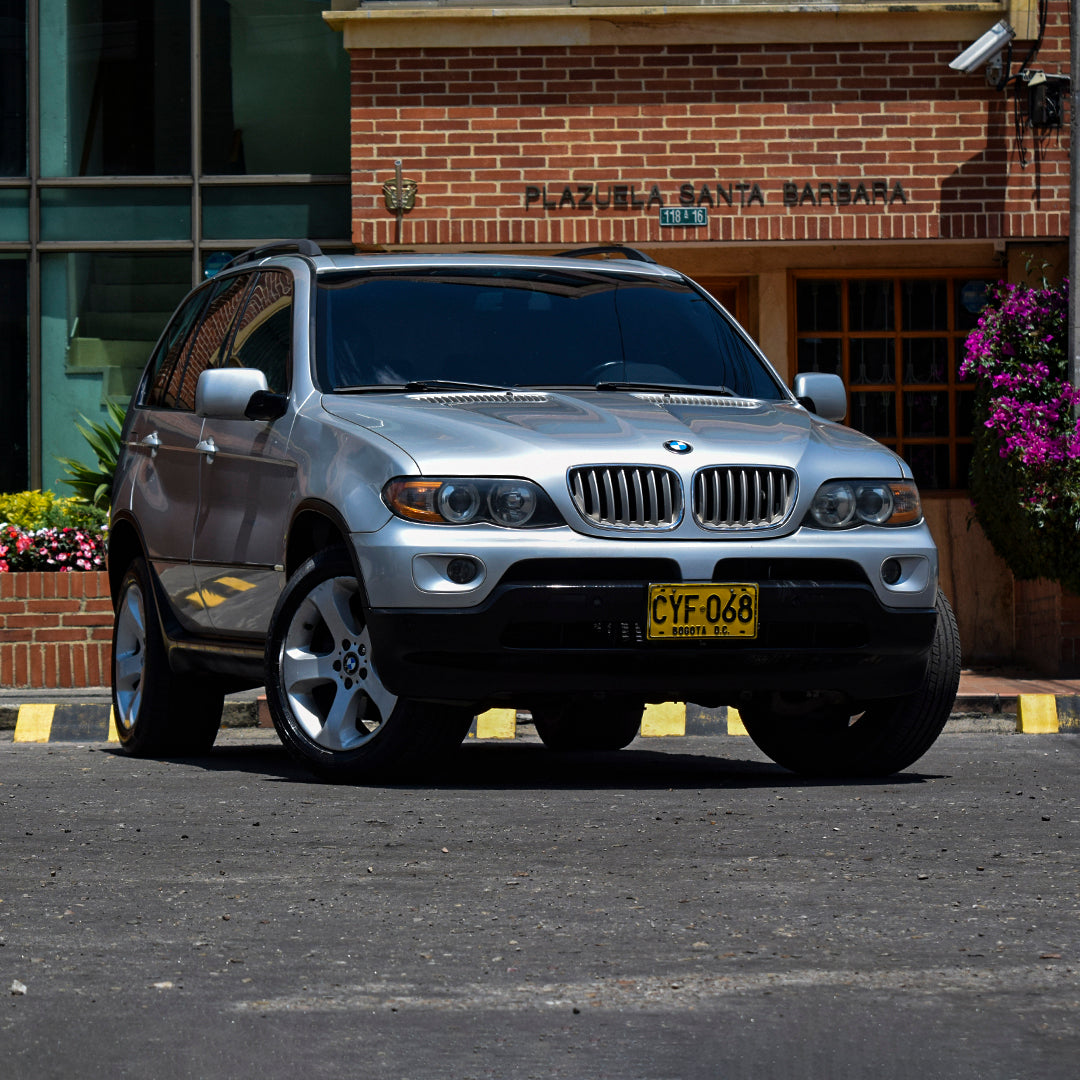 BMW X5 4.4i 2005