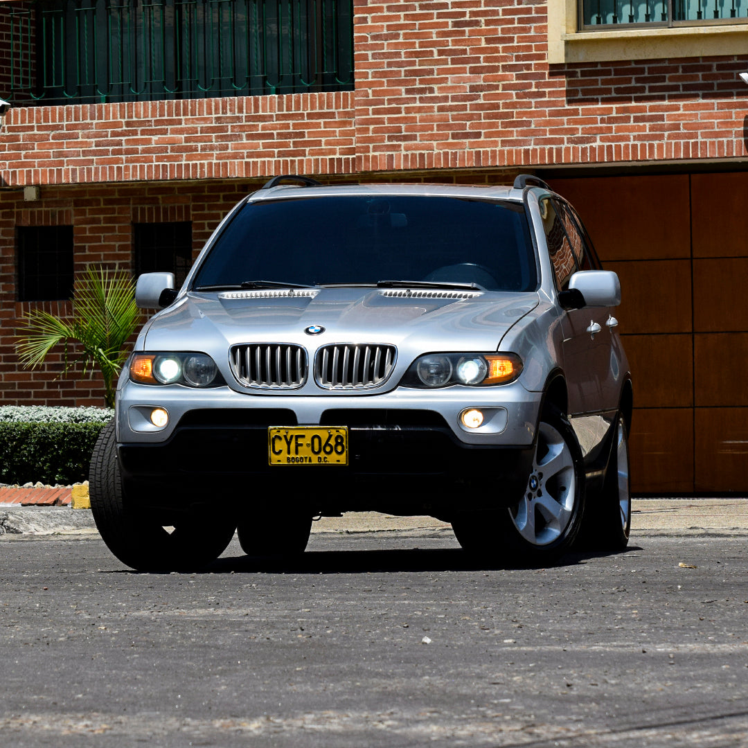 BMW X5 4.4i 2005