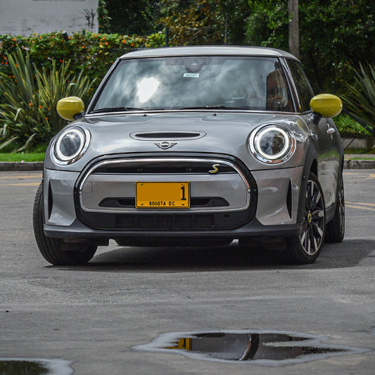 Mini Cooper SE Iconic Eléctrico 2024 (8500Km)